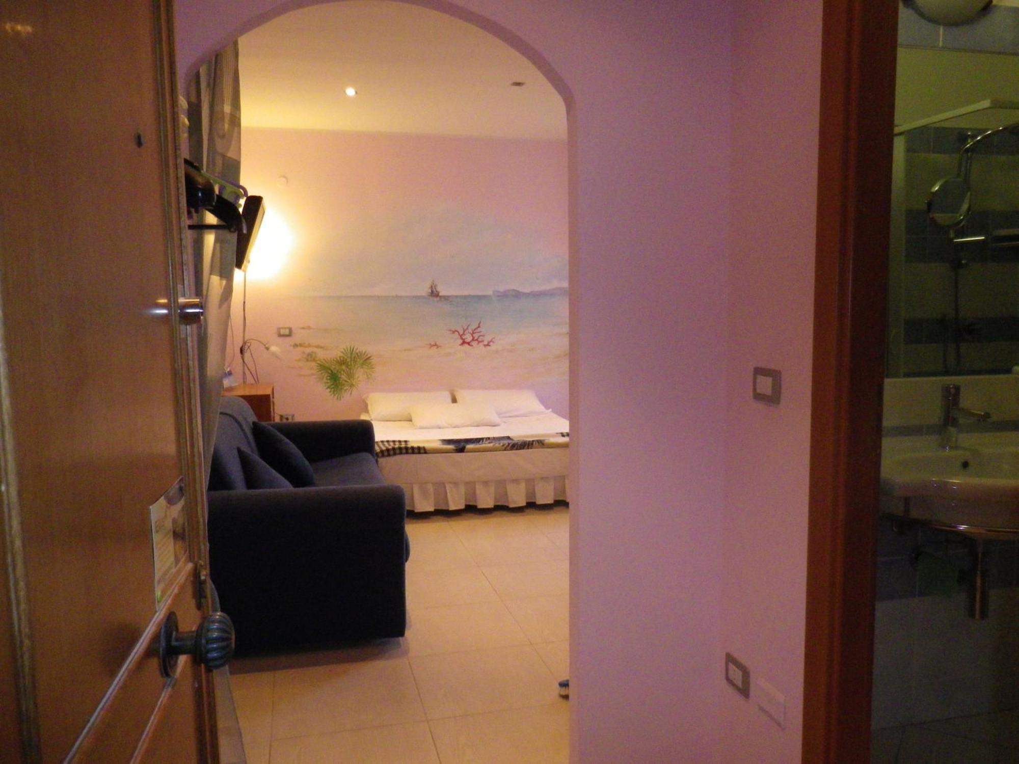 Elisart Guest House Alghero Bagian luar foto
