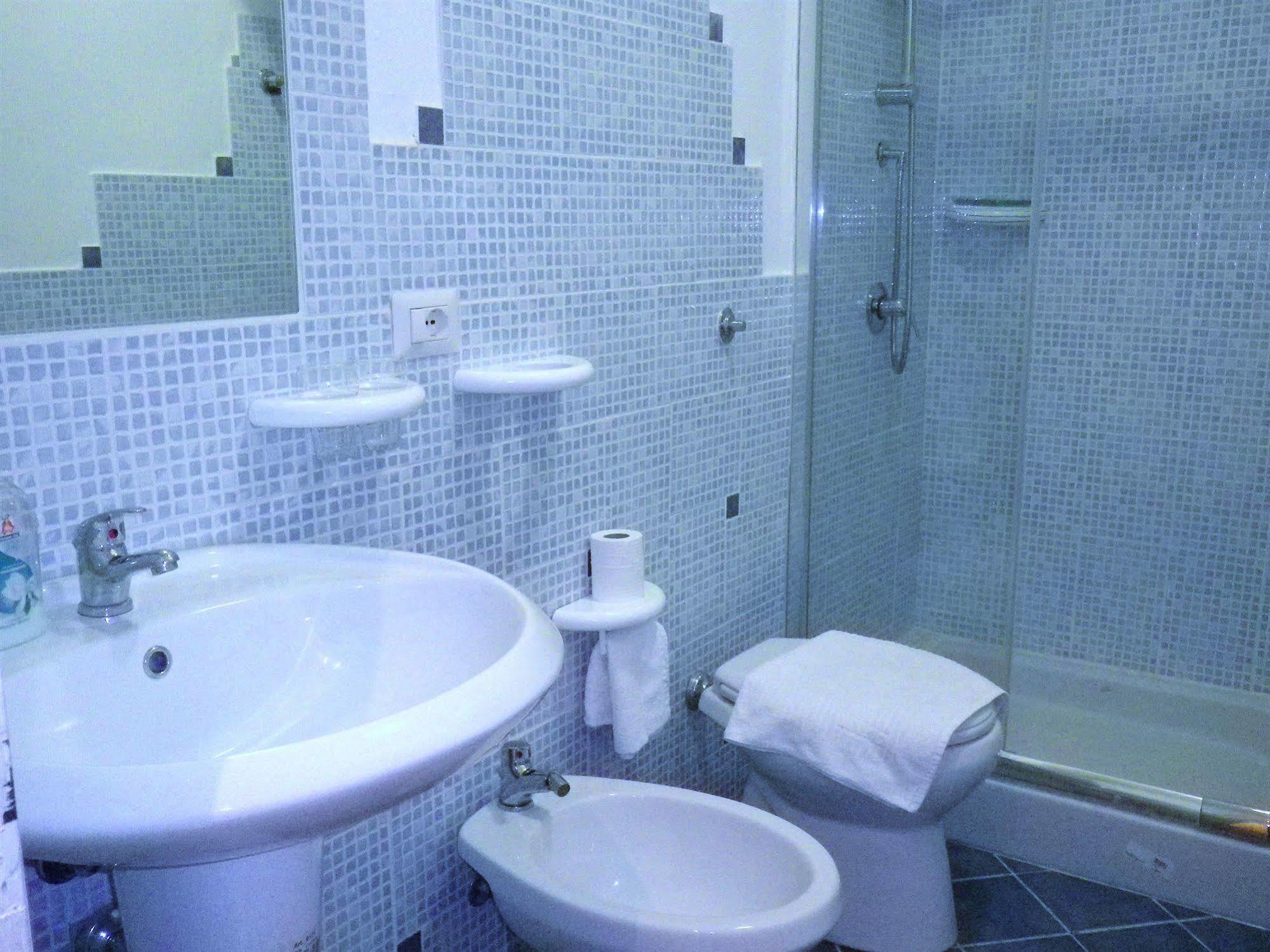 Elisart Guest House Alghero Bagian luar foto